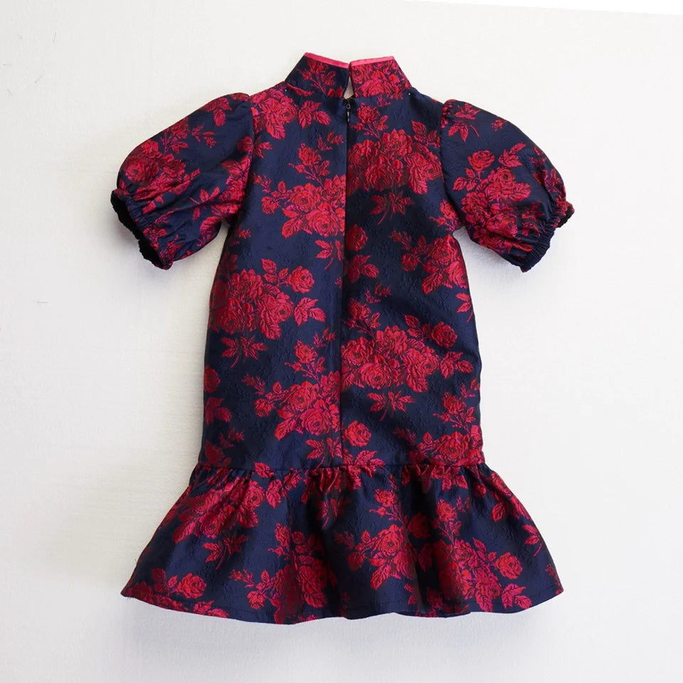 CULTIVATION Kids Brocade Puff Sleeve Flounce Dress (Red Navy) | Isetan KL Online Store