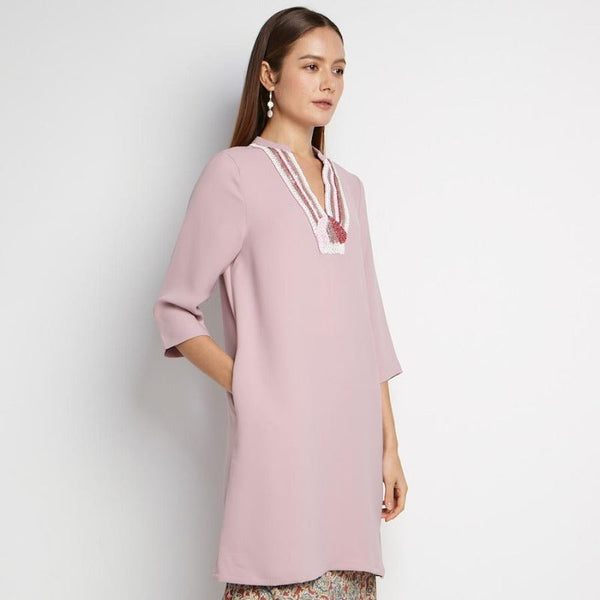 CULTIVATION Boxy Tunic With Beaded Front Placket (PINK) | Isetan KL Online Store
