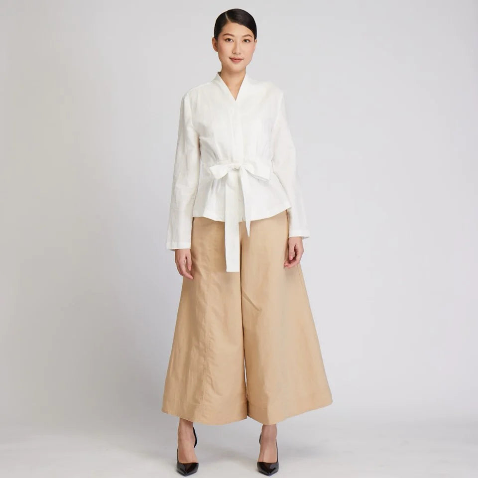 CULTIVATION Long Sleeve Fitted Tie Blouse (White) | Isetan KL Online Store