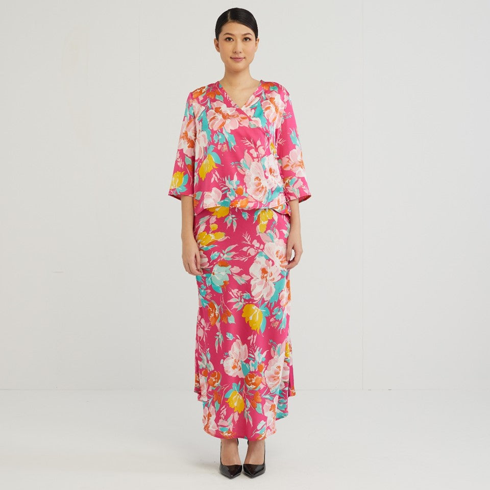 CULTIVATION [RAYA 2023] Floral Printed Long Bias Skirt (Pink) | Isetan KL Online Store