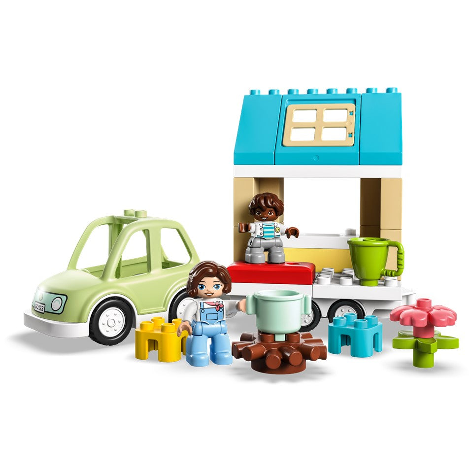 LEGO 10986 Family House on Wheels | Isetan KL Online Store