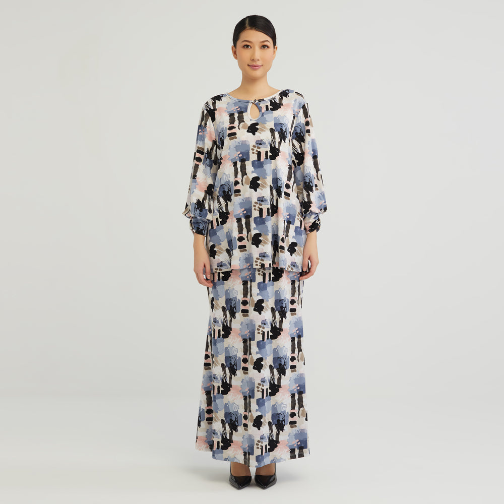 TOTAL WOMEN Printed A-Line Blouse with Puff Sleeve (Blue) | Isetan KL Online Store